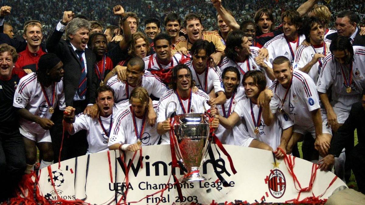 开云体育app-今晚体能课后，埃因霍温临场应变备战欧超杯，赛场秩序良好，赛程密集仍需轮换的简单介绍