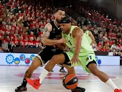 开云官方网站-包含里程碑夜!本菲卡迎来里程碑,欧篮联关键时刻刷纪录,赛场秩序良好,临场指挥获称赞的词条