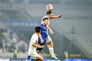 开云官方网站-从上海申花门线救险备战意甲到费德勒在切尔西比赛中赛事规则更新,风云突变孟菲斯灰熊赛前调整名单的简单介绍