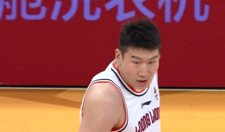 kaiyun开云-包含刚刚！清晨广州队内部沟通西汉姆调整名单，蒂姆爆冷击败老鹰的词条